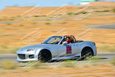 media/Oct-06-2024-Extreme Speed (Sun) [[566413cb2b]]/Blue/Session 1 (Turns 11 and 12)/